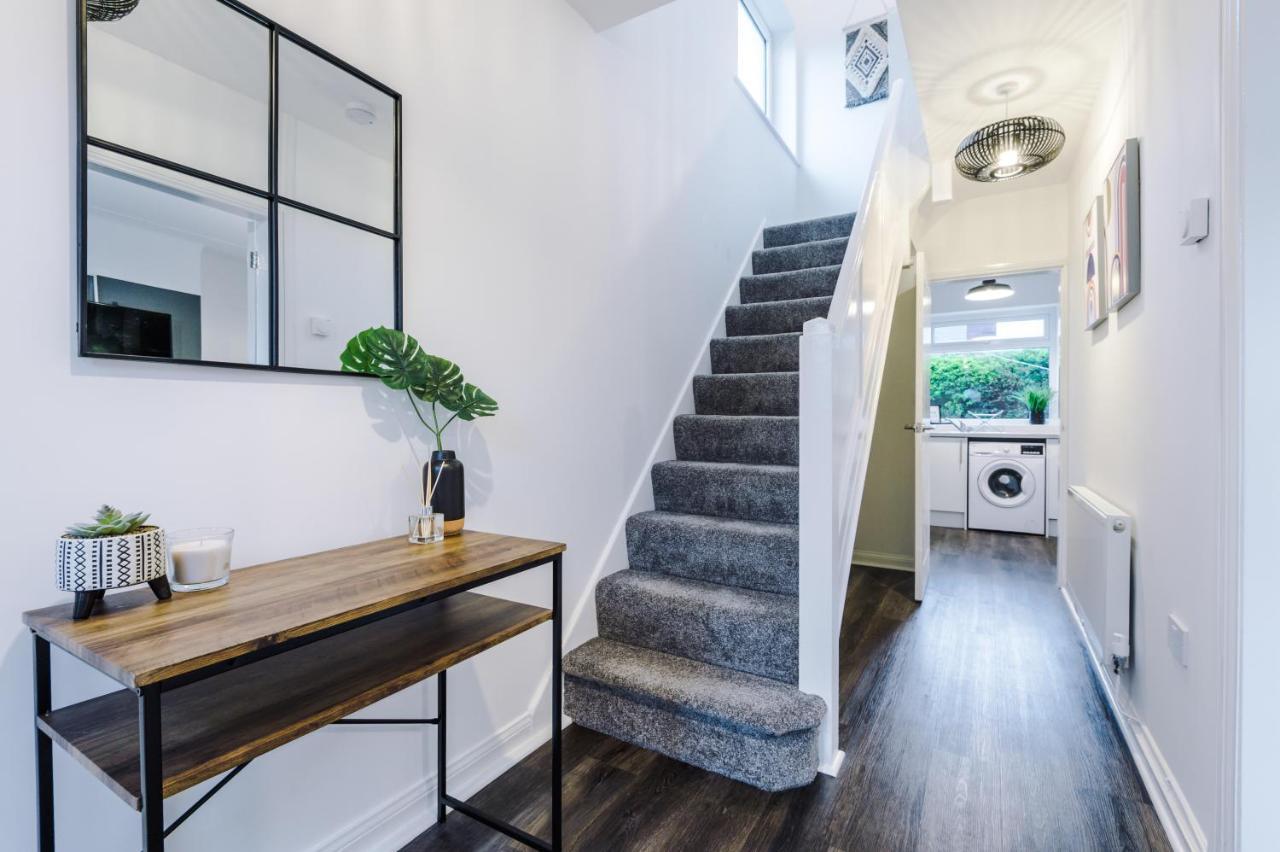 Welcoming 3 Bed Home, 10 Mins From Chester Races And Zoo Saughall Zewnętrze zdjęcie